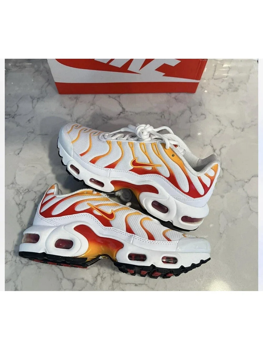 Size 4.5 Y (GS) Nike Air Max Plus 'White Lava' FN3857-100 (kids)